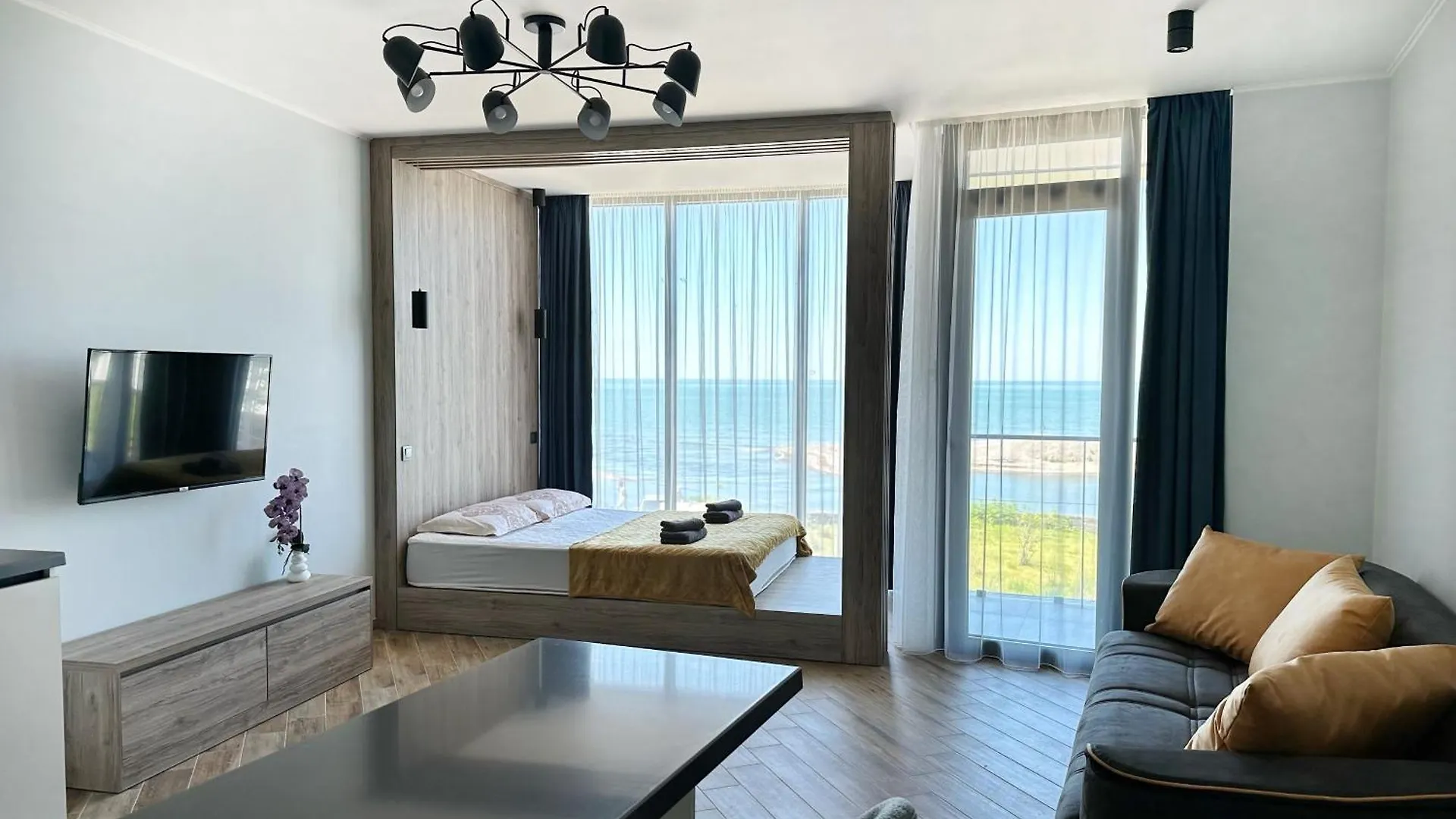 Apartment Tg Wild Beach & Pool In Chakvi Georgia
