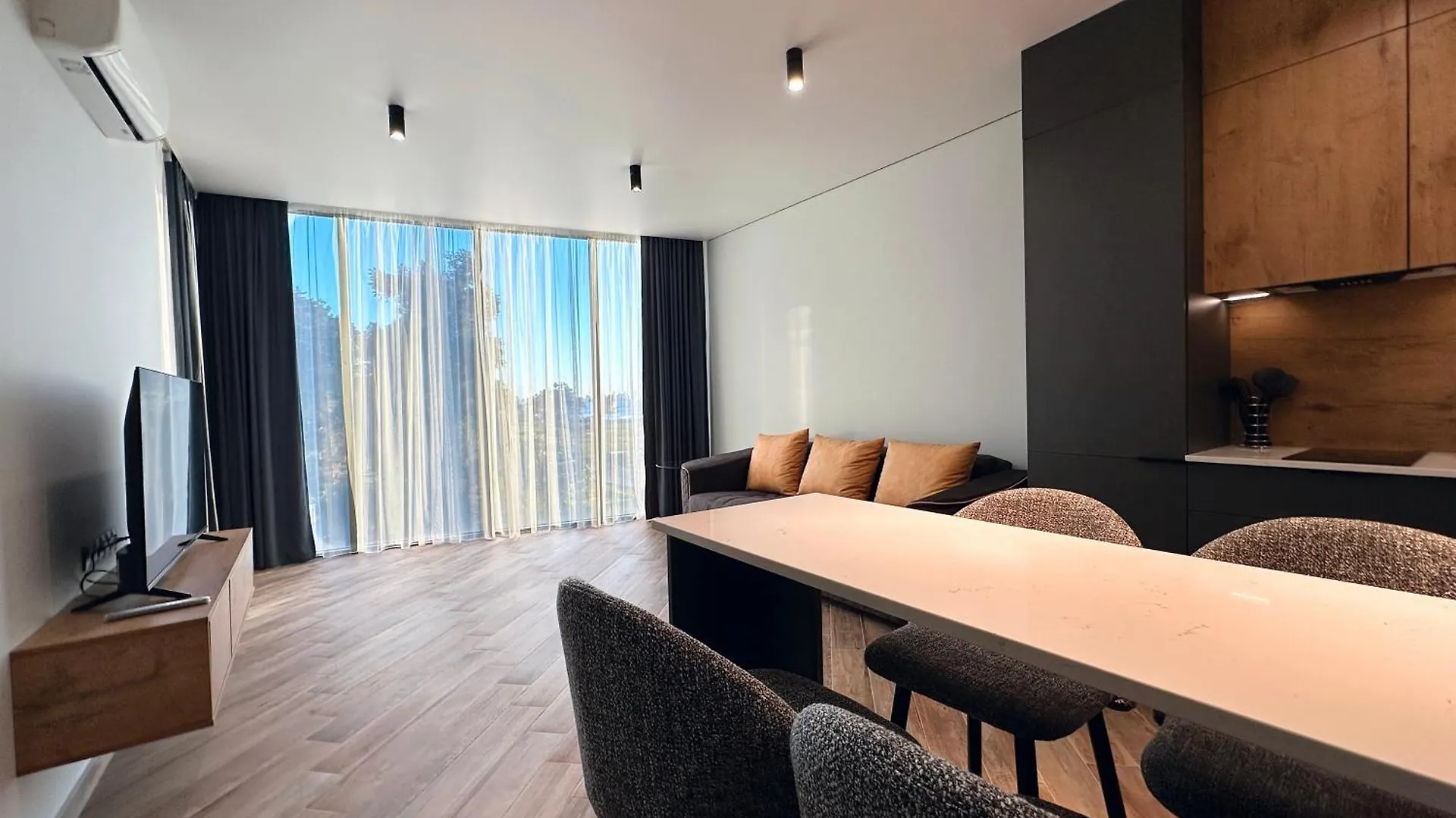 Tg Wild Beach & Pool In Chakvi Apartment