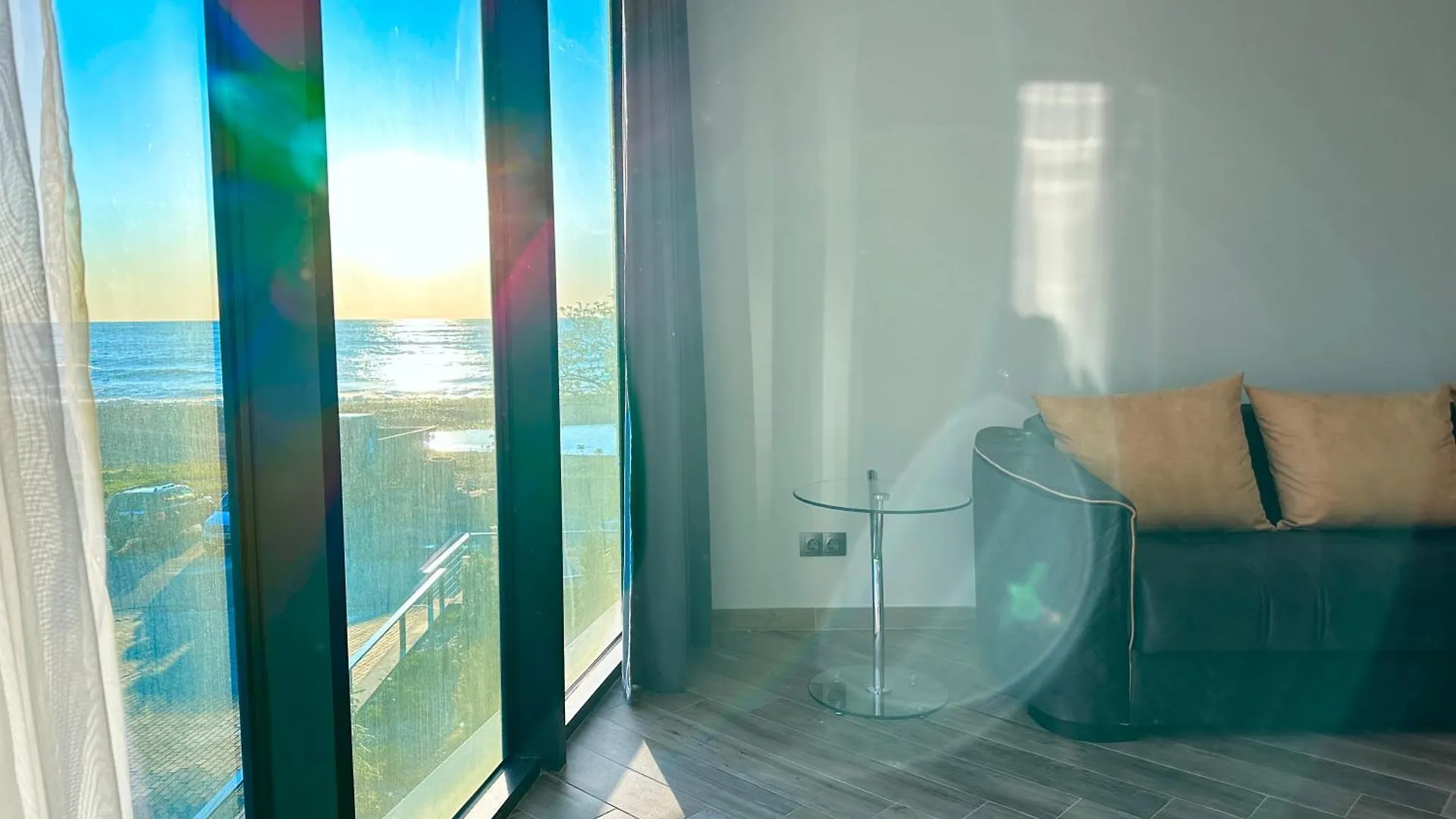 Tg Wild Beach & Pool In Chakvi Apartment Batumi