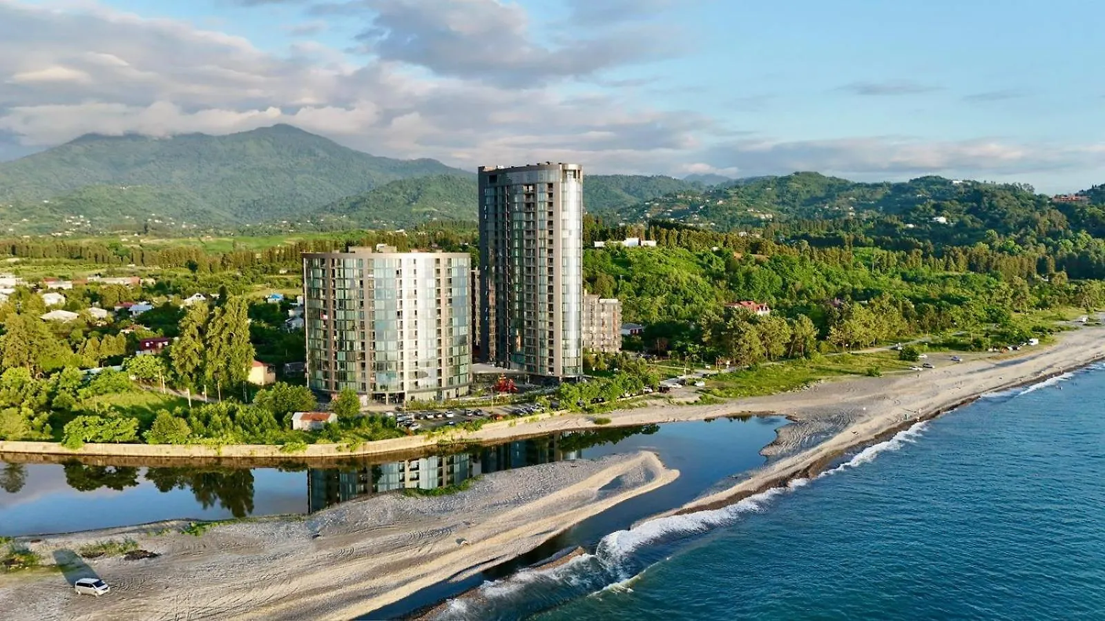 Tg Wild Beach & Pool In Chakvi location